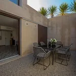 度假居 Schickes Und Modernes Maisonette Im Stadtzentrum By Interhome 圣特罗佩
