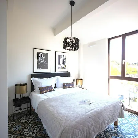 Schickes Und Modernes Maisonette Im Stadtzentrum By Interhome *
